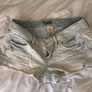 Light wash striped short jean shorts